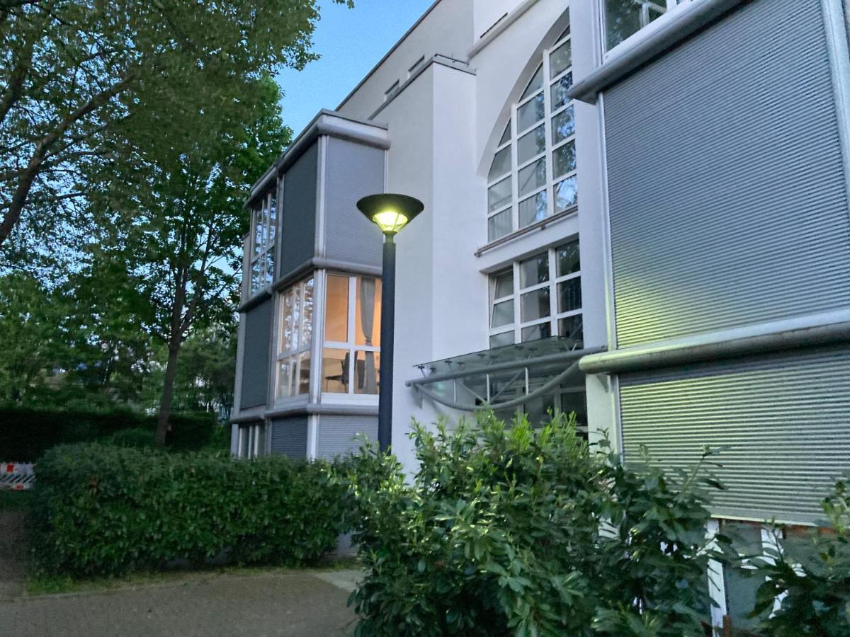 Homeoffice Business Nature View Mit Parkplatz Zentral, Hauptbahnhof Und Kuche Βιζμπάντεν Εξωτερικό φωτογραφία